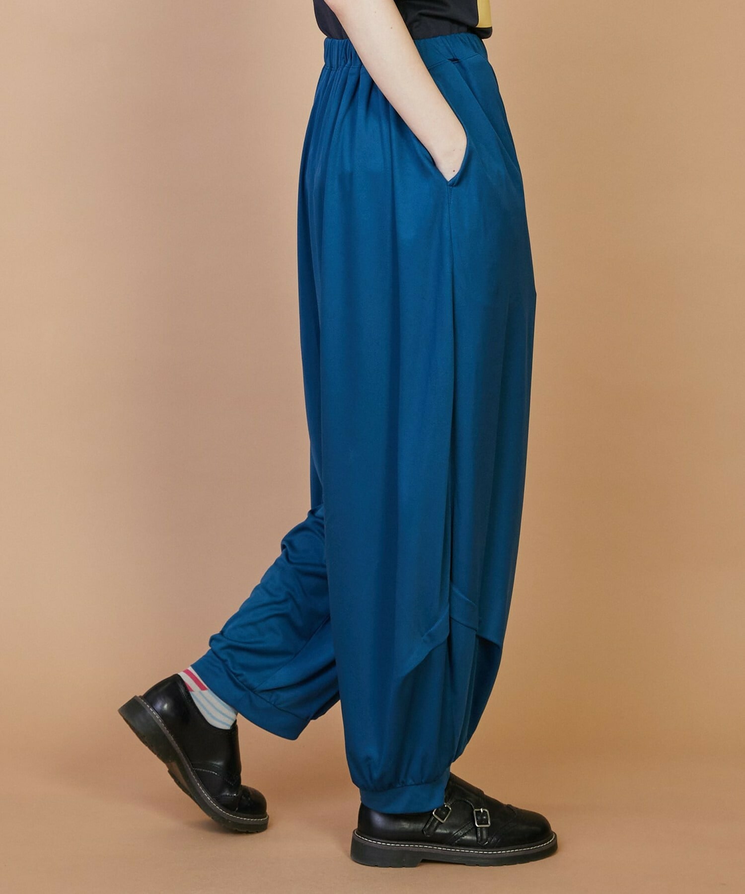 【FRAPBOIS】ドルサール パンツ 詳細画像 ブラック 3