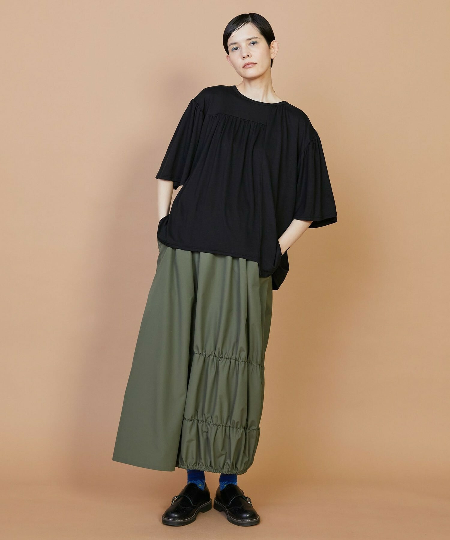 【FRAPBOIS】マットタフタ スカート 詳細画像 ブラック 12