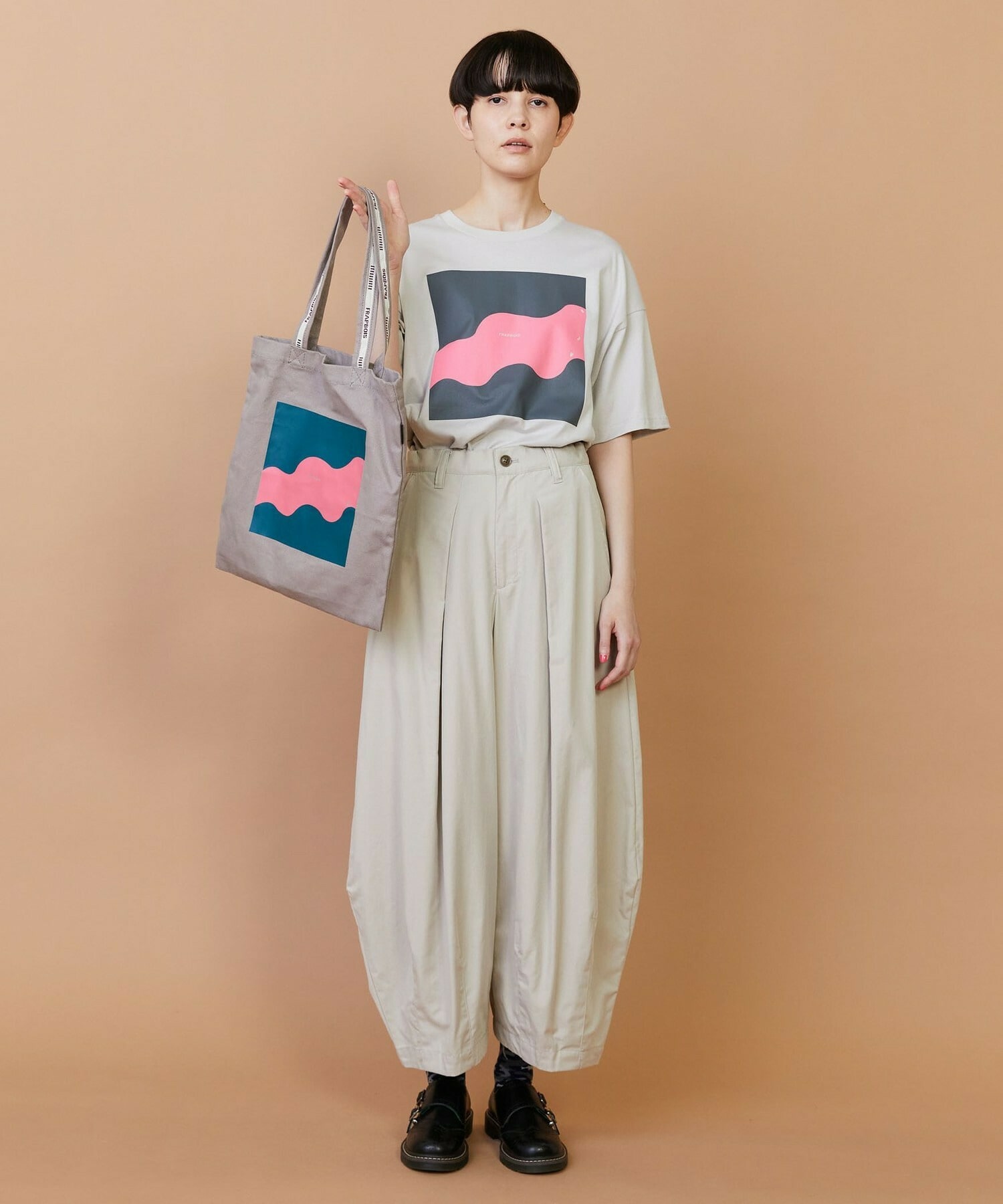 【FRAPBOIS】リバーロゴトート 詳細画像 グレイッシュベージュ 2