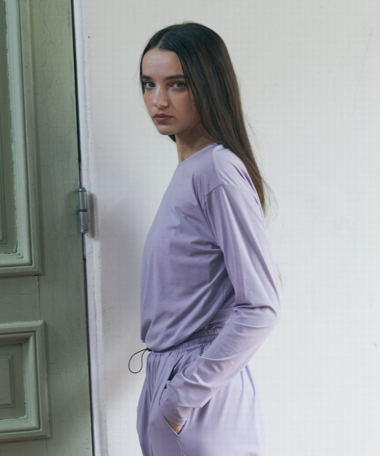 【Julier】ライトプライム バッククロスプルオーバー/エコ・UVカット・吸汗速乾・ホットヨガ対応・ラッシュガード 詳細画像 ネイビー 3