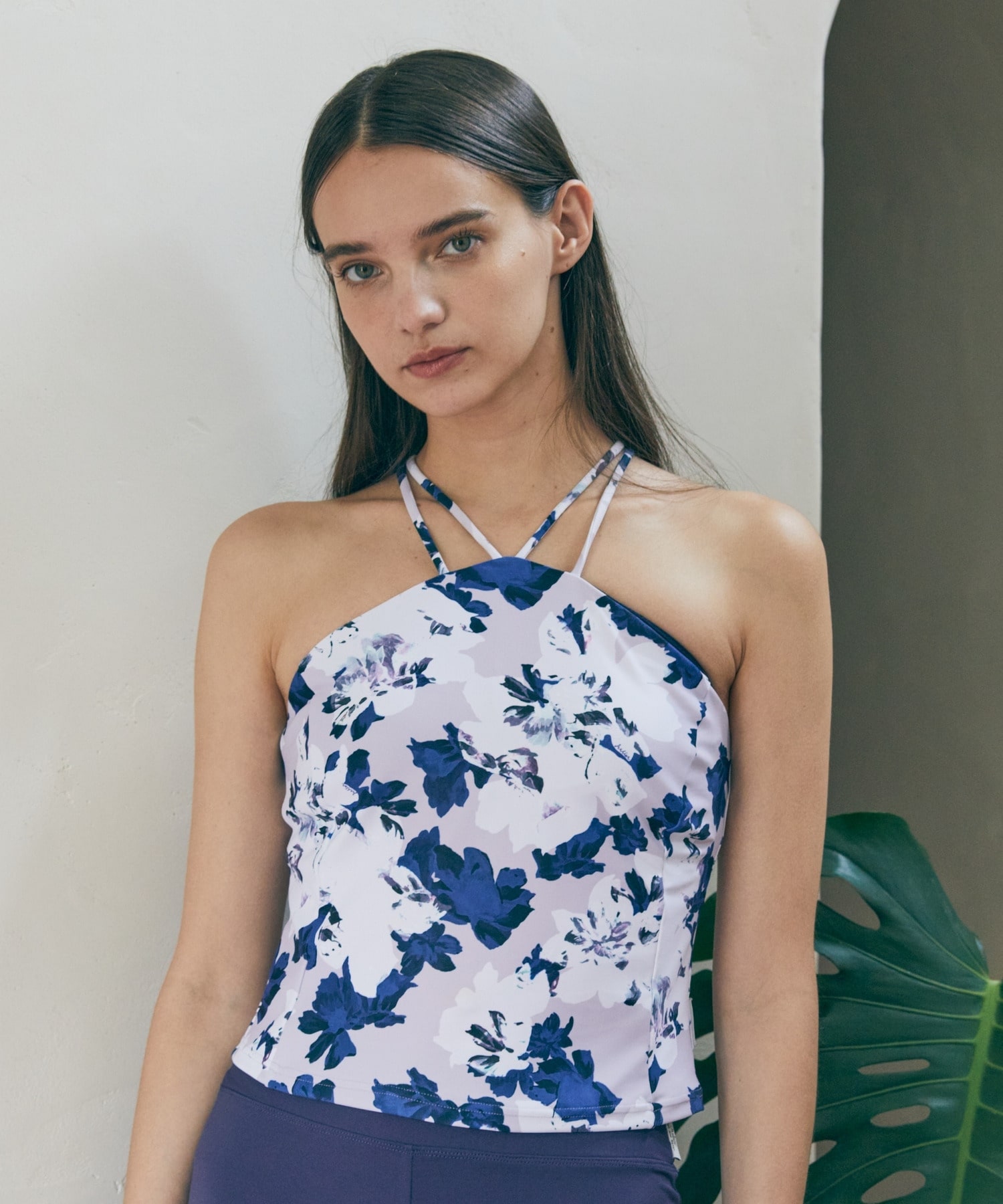 【Julier】flash flowerプリントキャミソール/パット付き・UVカット・吸汗速乾・ホットヨガ対応・水着・水陸両用 詳細画像 ブルー 4