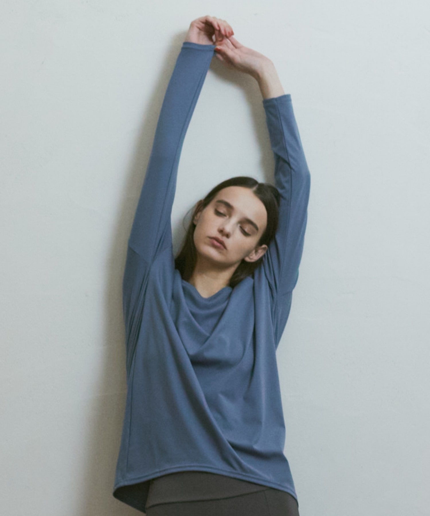 【Julier】アクティブフローロングスリーブプルオーバー/UVカット・吸汗速乾・ハイストレッチ 詳細画像 ブラック 1