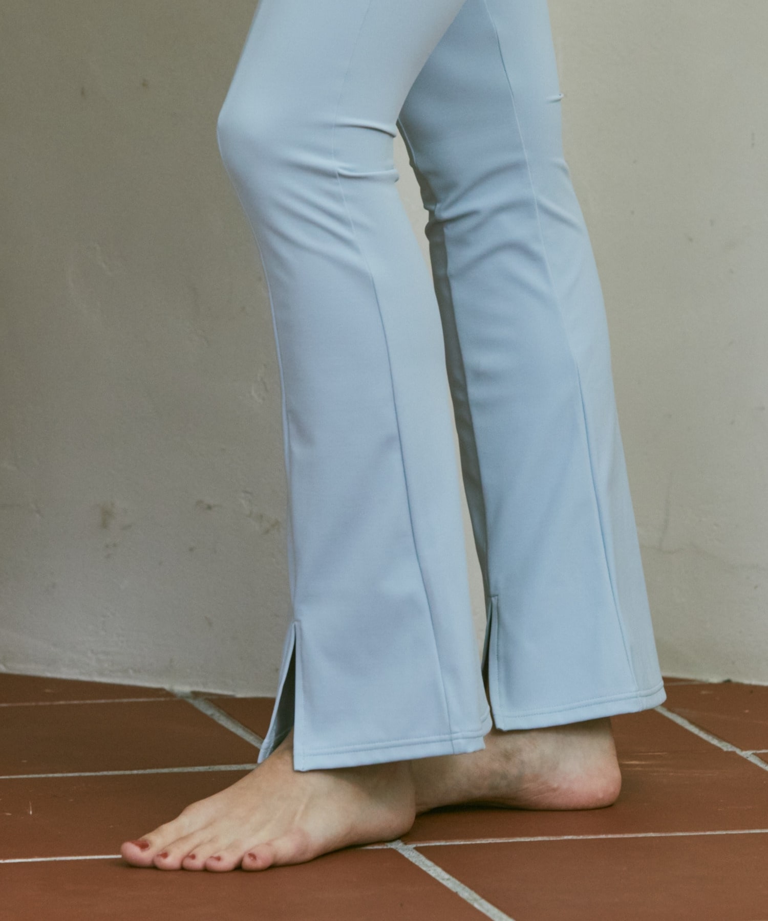 【Julier】YOGA FITフレアレギンス/UVカット・吸汗速乾・ホットヨガ対応・水着・水陸両用 詳細画像 ブラック 4