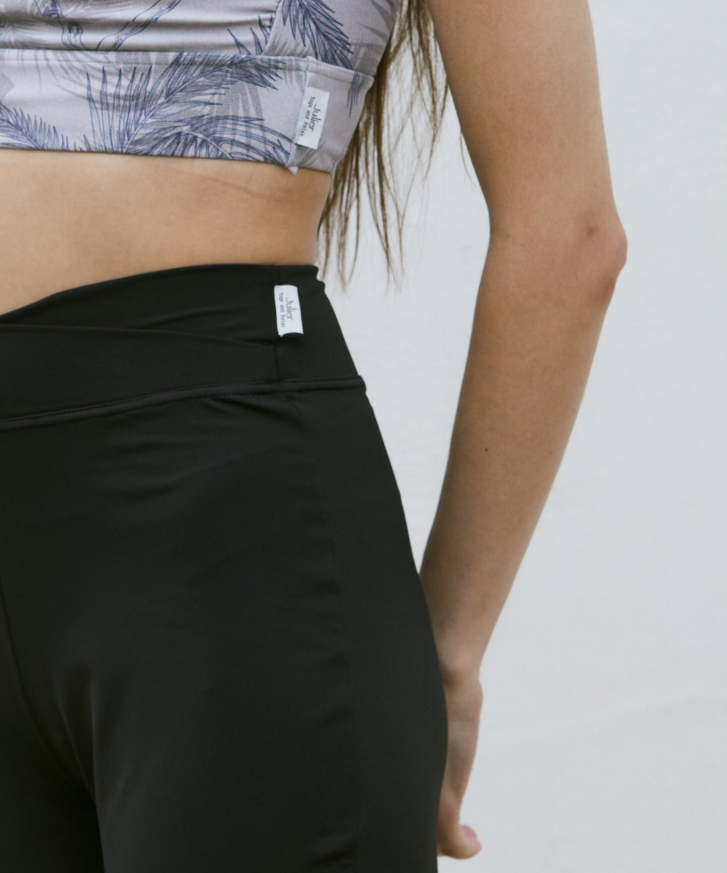 【Julier】エコシーベア天フレアレギンス/エコ・UVカット・ホットヨガ対応・ラッシュガード  詳細画像 ブラック 5