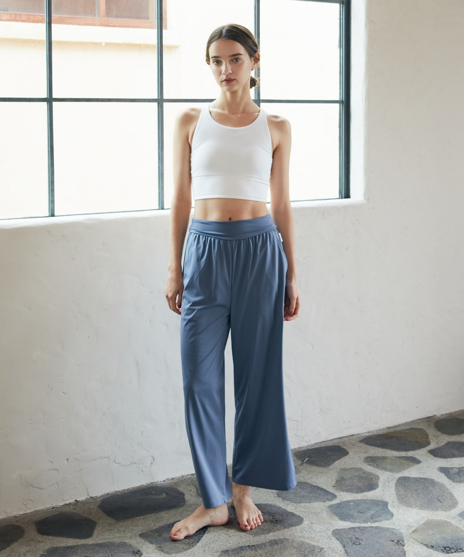 【Julier】【定番】YOGA FITショートトップス/パット付き・UVカット・吸汗速乾・ホットヨガ対応・水着・水陸両用 詳細画像 ブラック 3