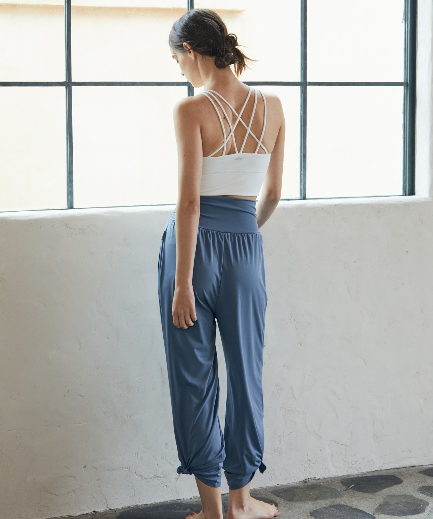 【Julier】【定番】YOGA FITショートトップス/パット付き・UVカット・吸汗速乾・ホットヨガ対応・水着・水陸両用 詳細画像 ブラック 4