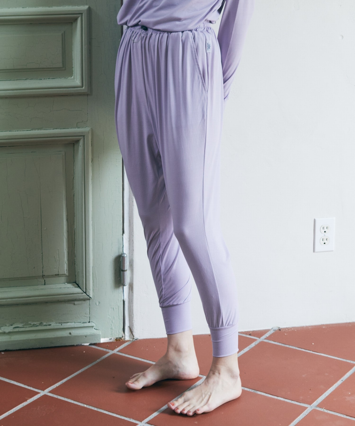 【Julier】【定番】ライトプライムギャザーパンツ/エコ・UVカット・吸汗速乾・ホットヨガ対応・ラッシュガード 詳細画像 ネイビー 1