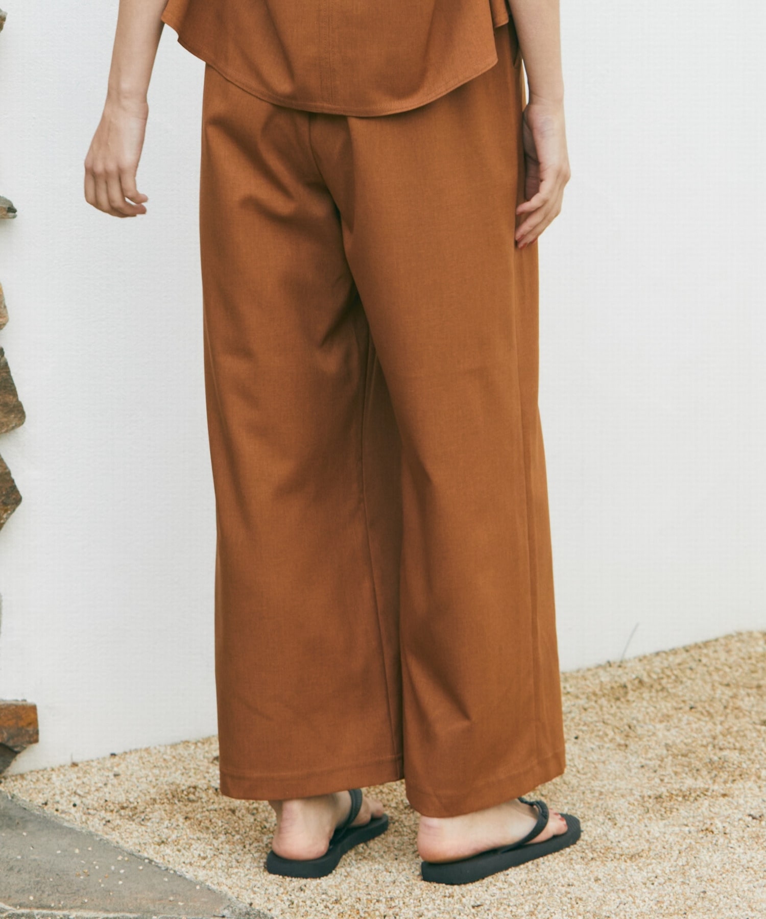 【Julier】ジェントルツイルギャザーパンツ/UVカット・吸水速乾・接触冷感 詳細画像 ネイビー 2