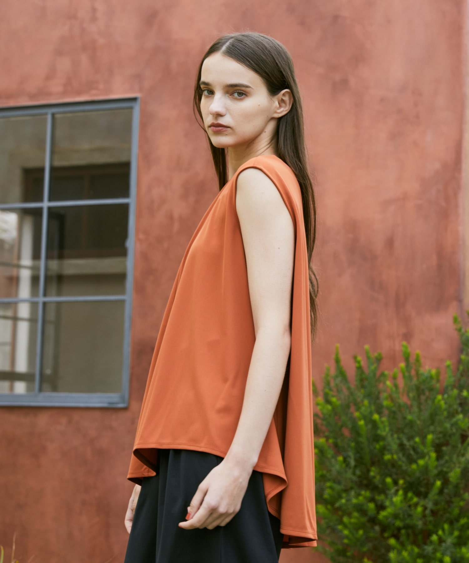 【Julier】フロウスムースフレアプルオーバー/UVカット・接触冷感 詳細画像 ブラウン 2