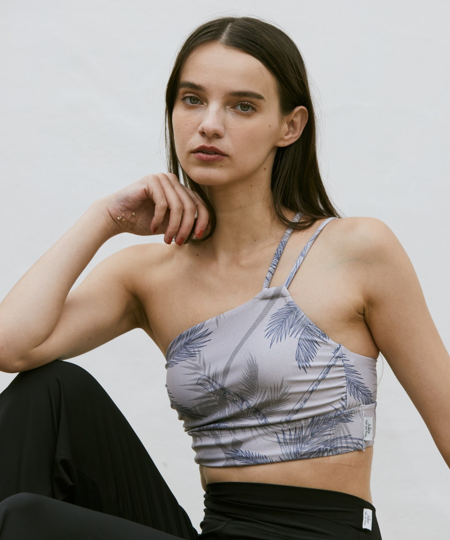 【Julier】palm treeアシンメトリーブラトップ/パット付き・UVカット・吸汗速乾・ホットヨガ対応・水着・水陸両用 詳細画像 オレンジ 2