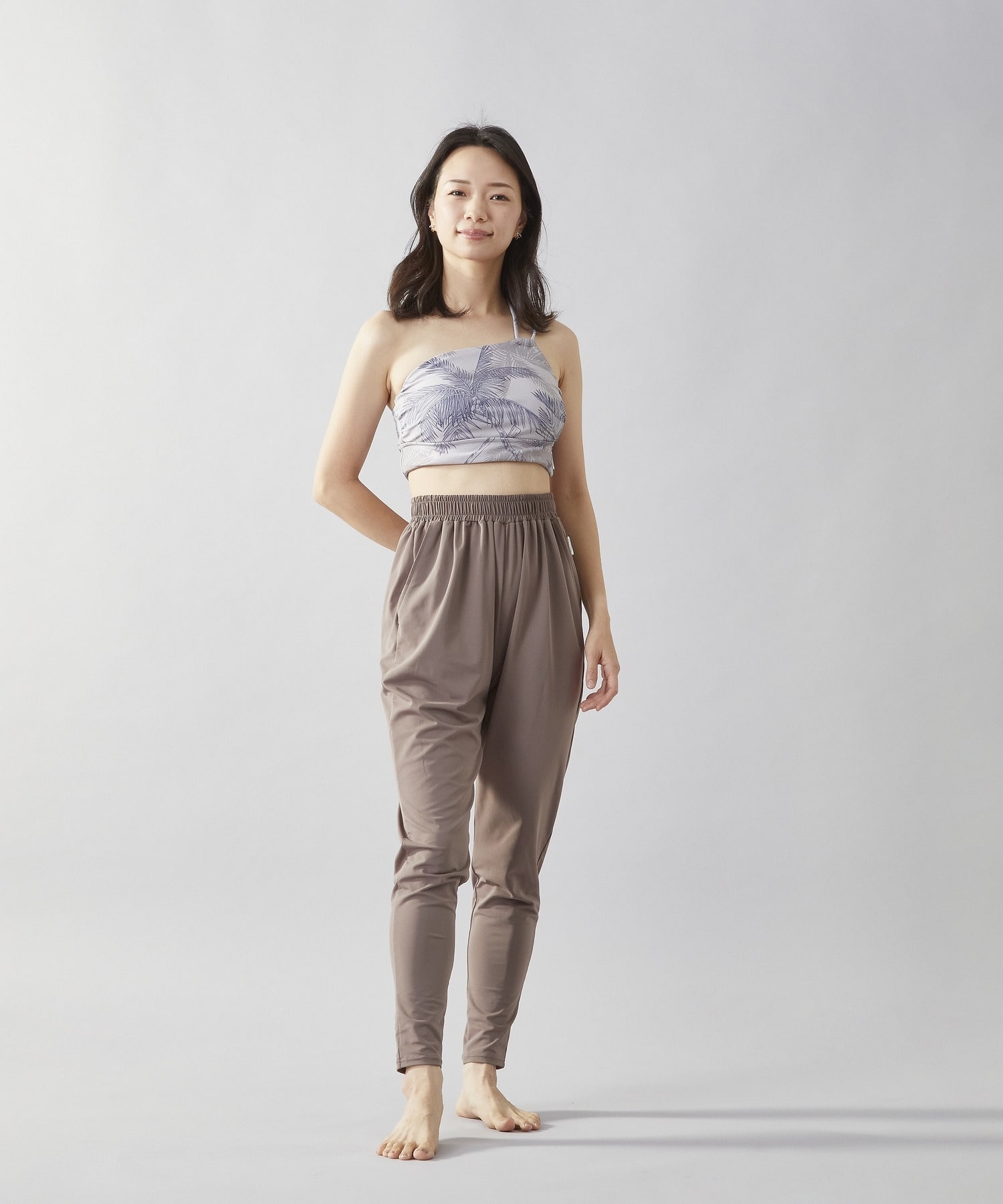 【Julier】palm treeアシンメトリーブラトップ/パット付き・UVカット・吸汗速乾・ホットヨガ対応・水着・水陸両用 詳細画像 オレンジ 23