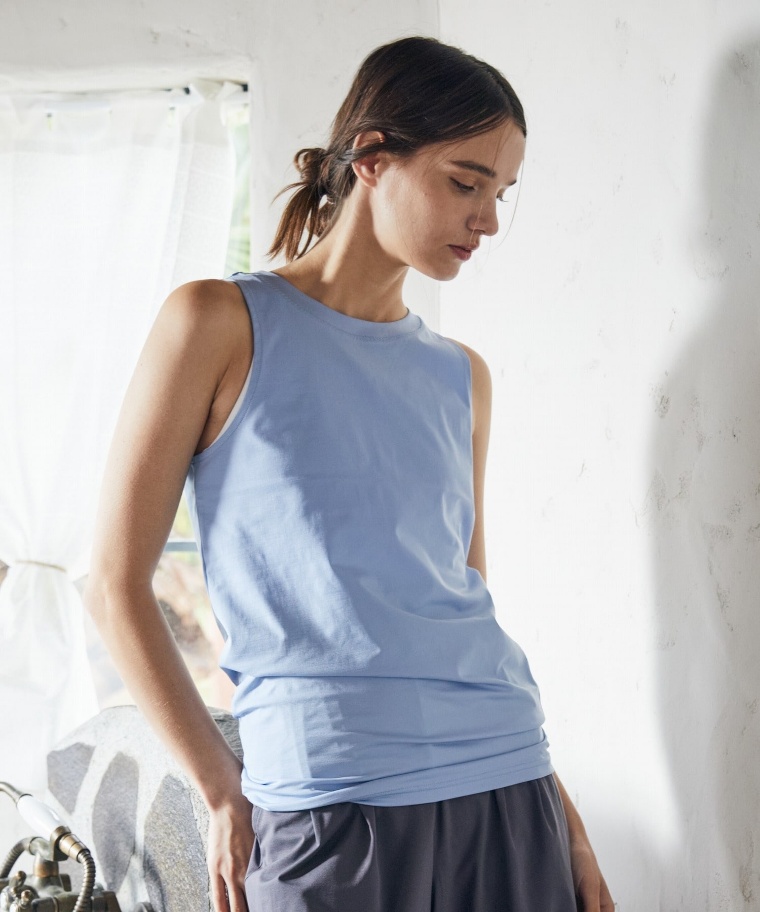 【Julier】ムーブプライムタンクトップ/UVカット・吸水速乾 詳細画像 チャコール 5