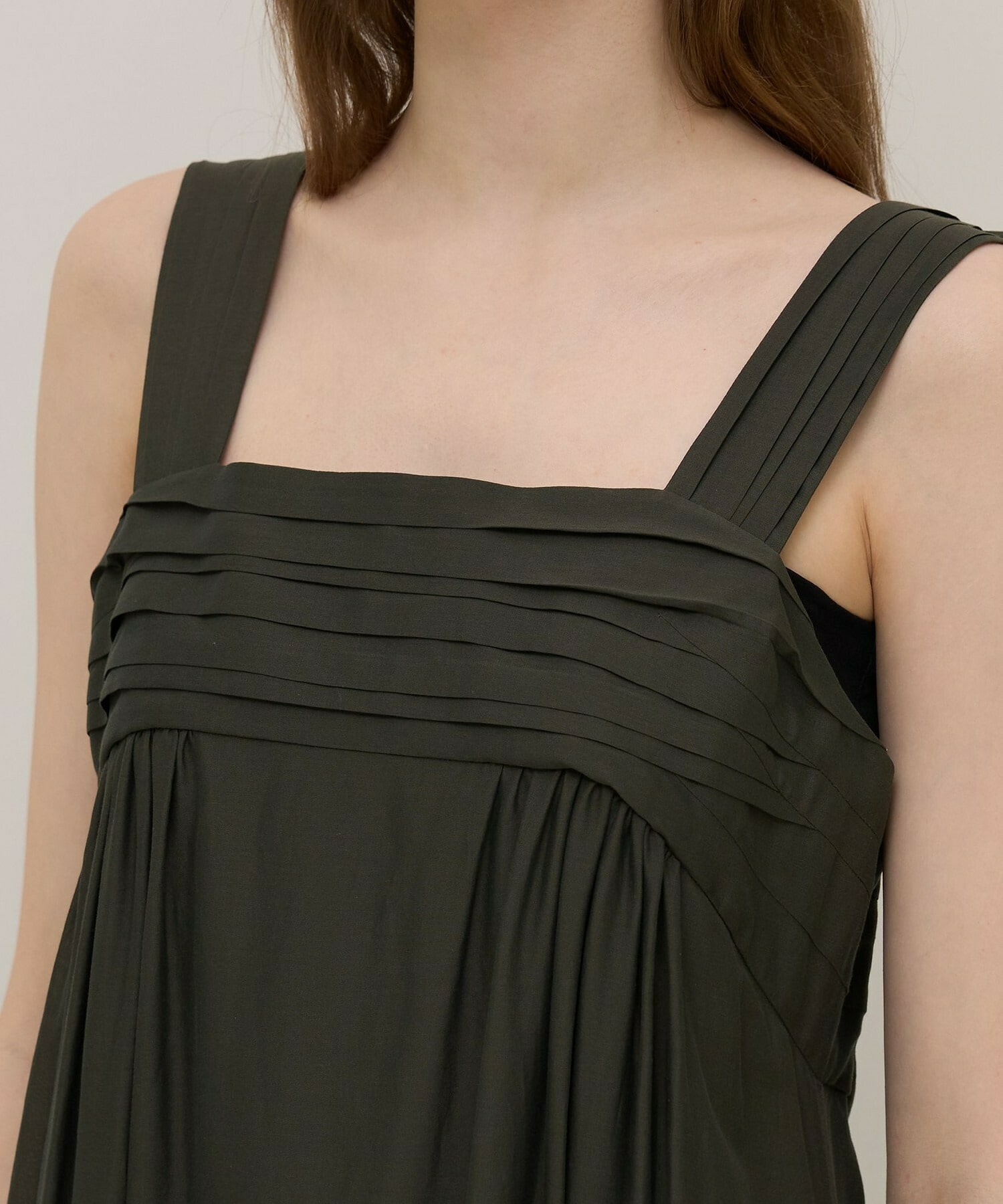 【unbilanc】カリーナブリルワンピース 詳細画像 スミクロ 4