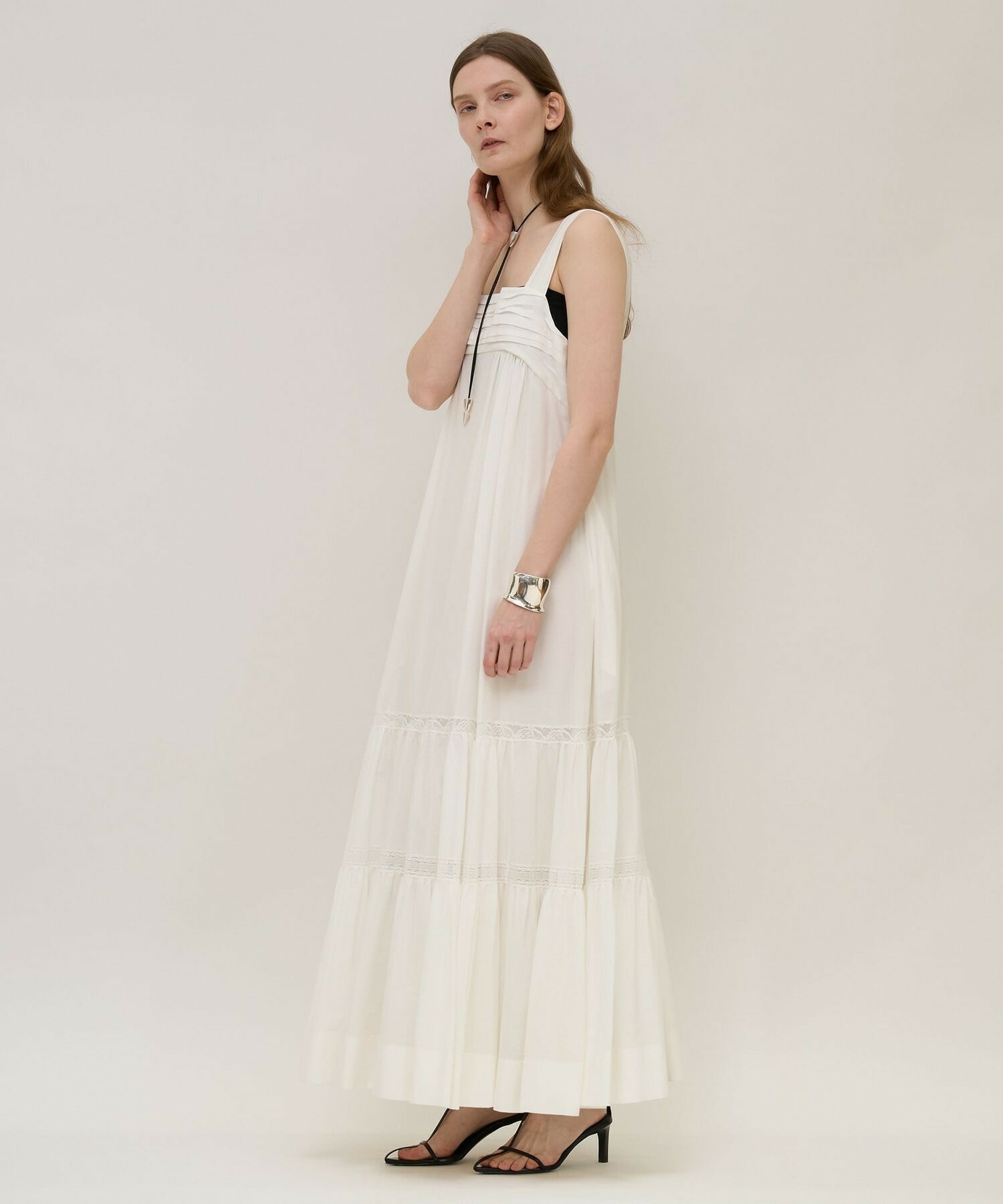 【unbilanc】カリーナブリルワンピース 詳細画像 スミクロ 8