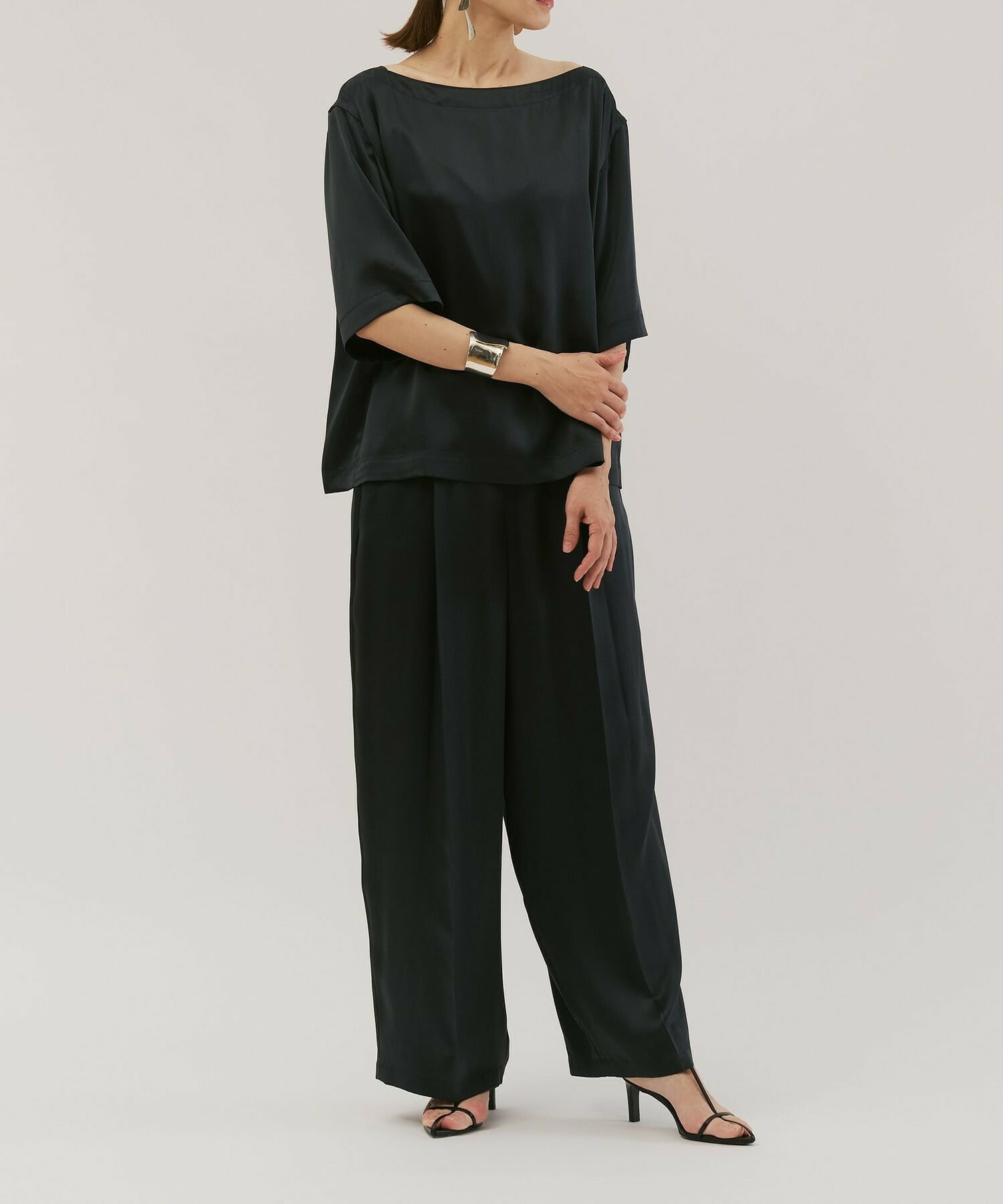 【unbilanc】ジョーダンブラウスT 詳細画像 チャコールグレー 1