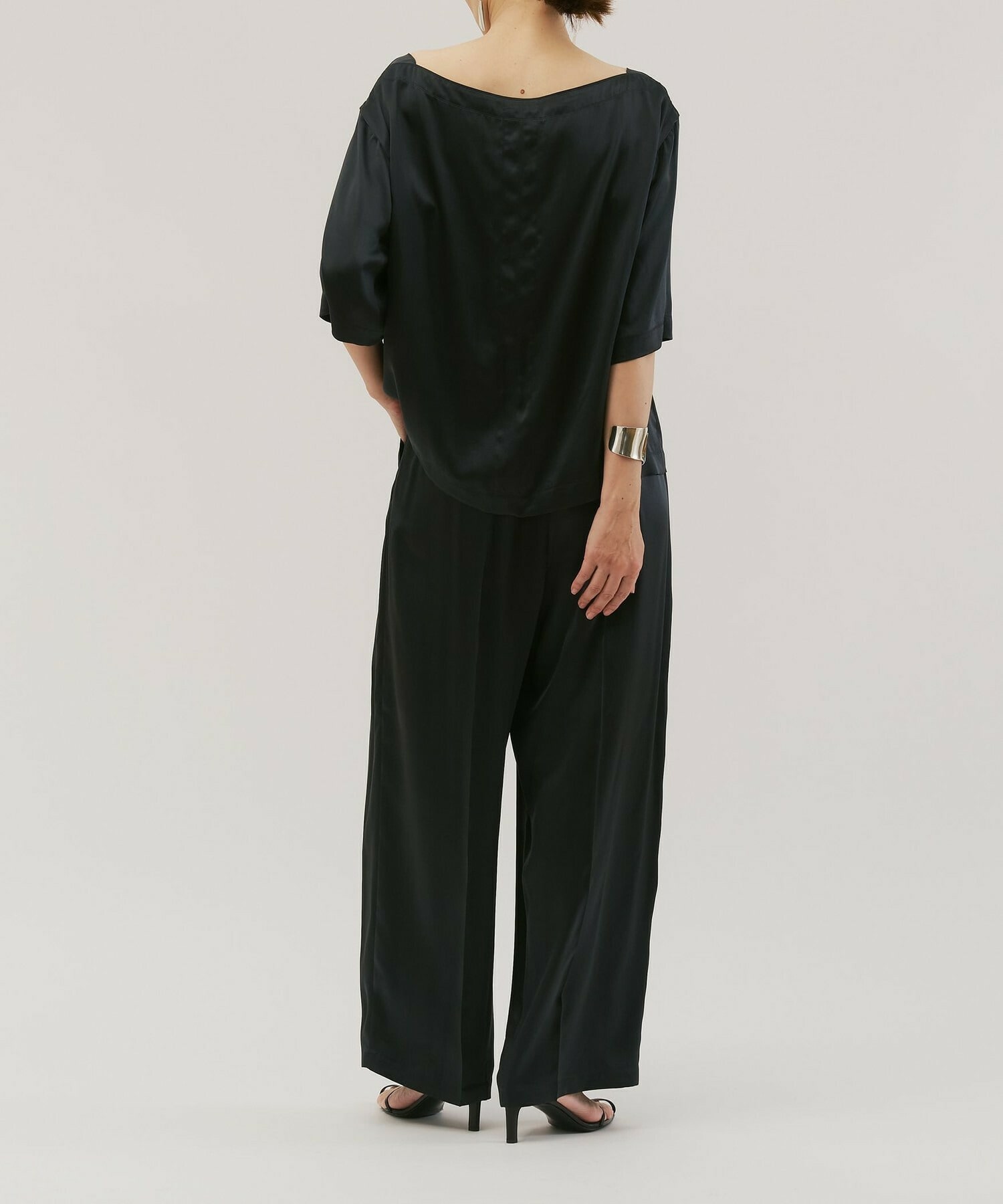 【unbilanc】ジョーダンブラウスT 詳細画像 チャコールグレー 3