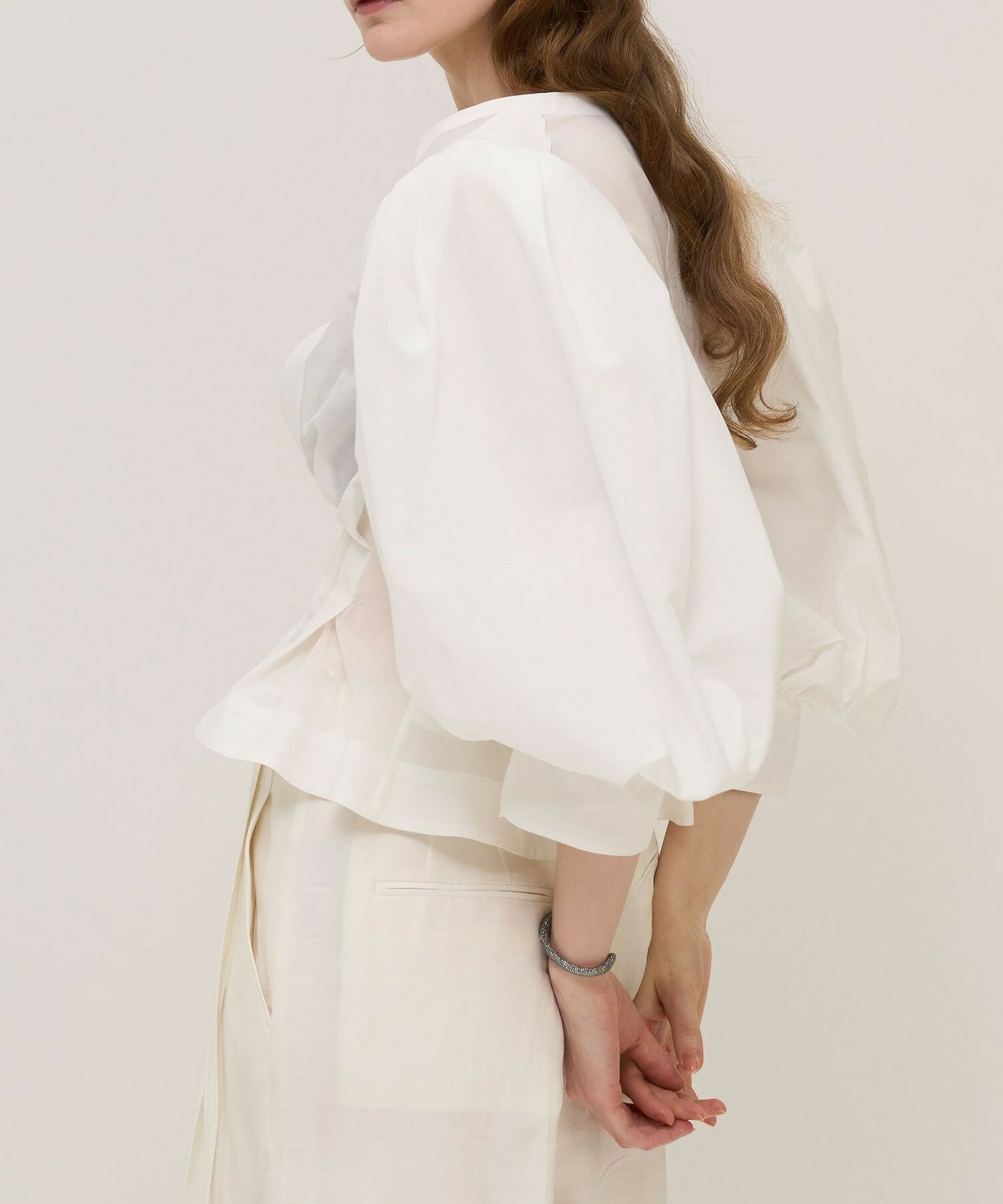 【unbilanc】カリーナブリルブラウス 詳細画像 スミクロ 18