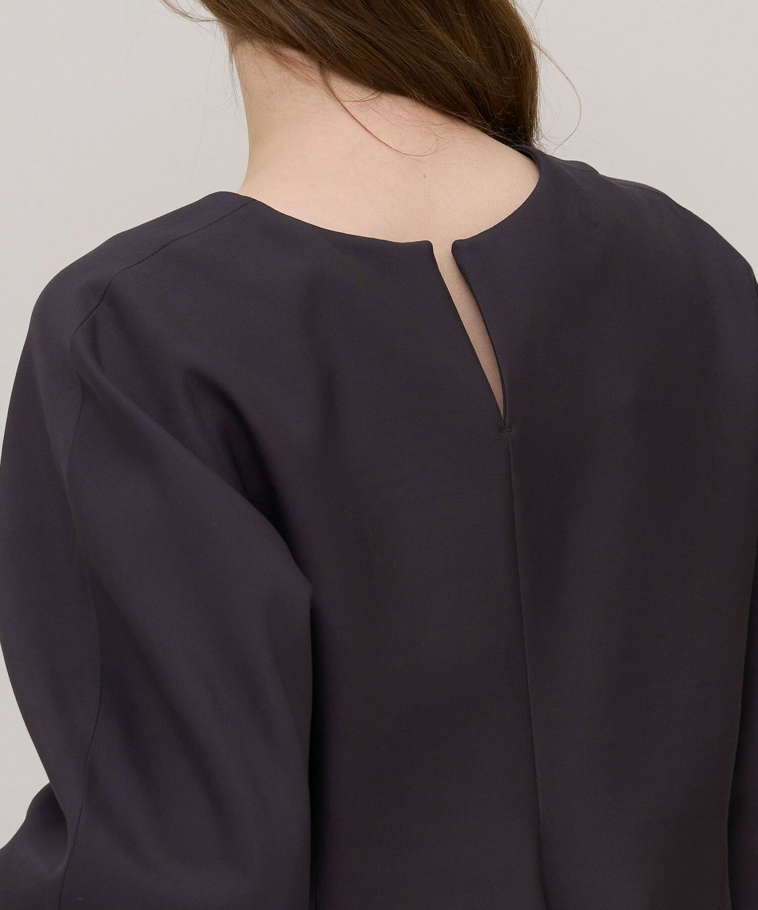 【unbilanc】ホワイトダリアブラウス 詳細画像 ダークグレー 17