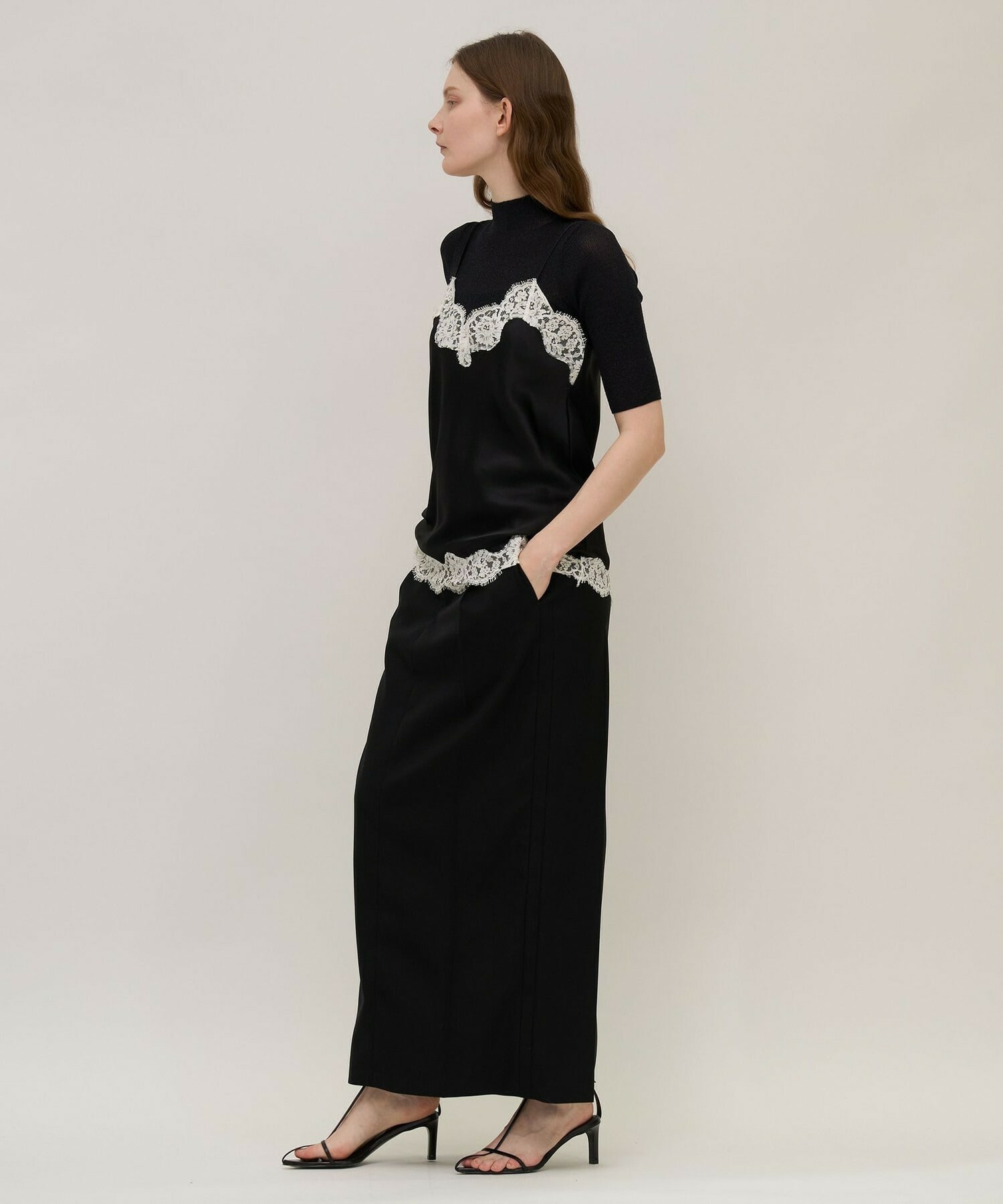 【unbilanc】ストークランジェリー 詳細画像 ブラック&times;ホワイト 4