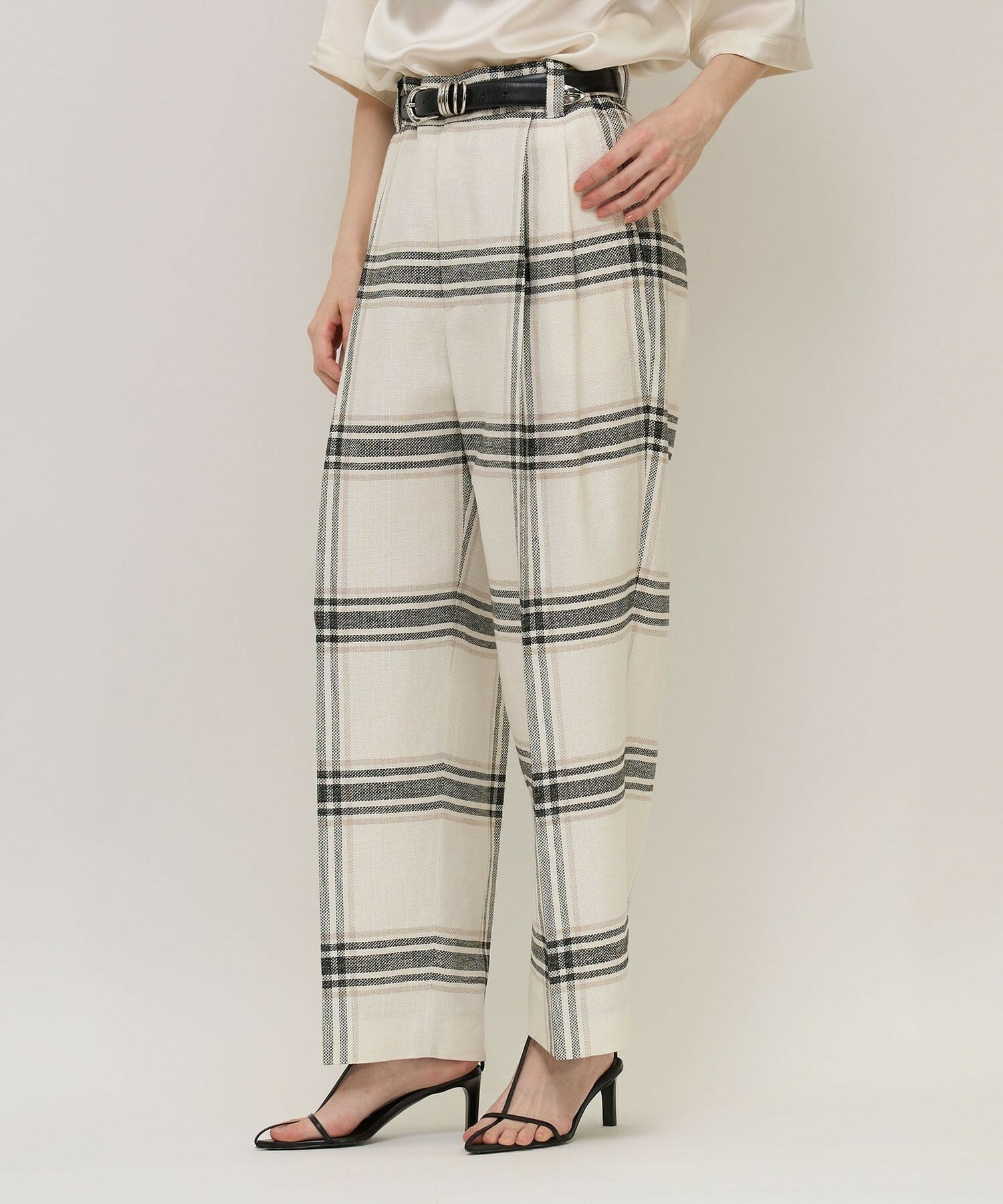 【unbilanc】リネンチェックローラマイルストークパンツ 詳細画像 ホワイト系その他 1