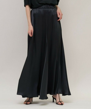 【unbilanc】ジョーダンフレアスカート 詳細画像 チャコールグレー 1