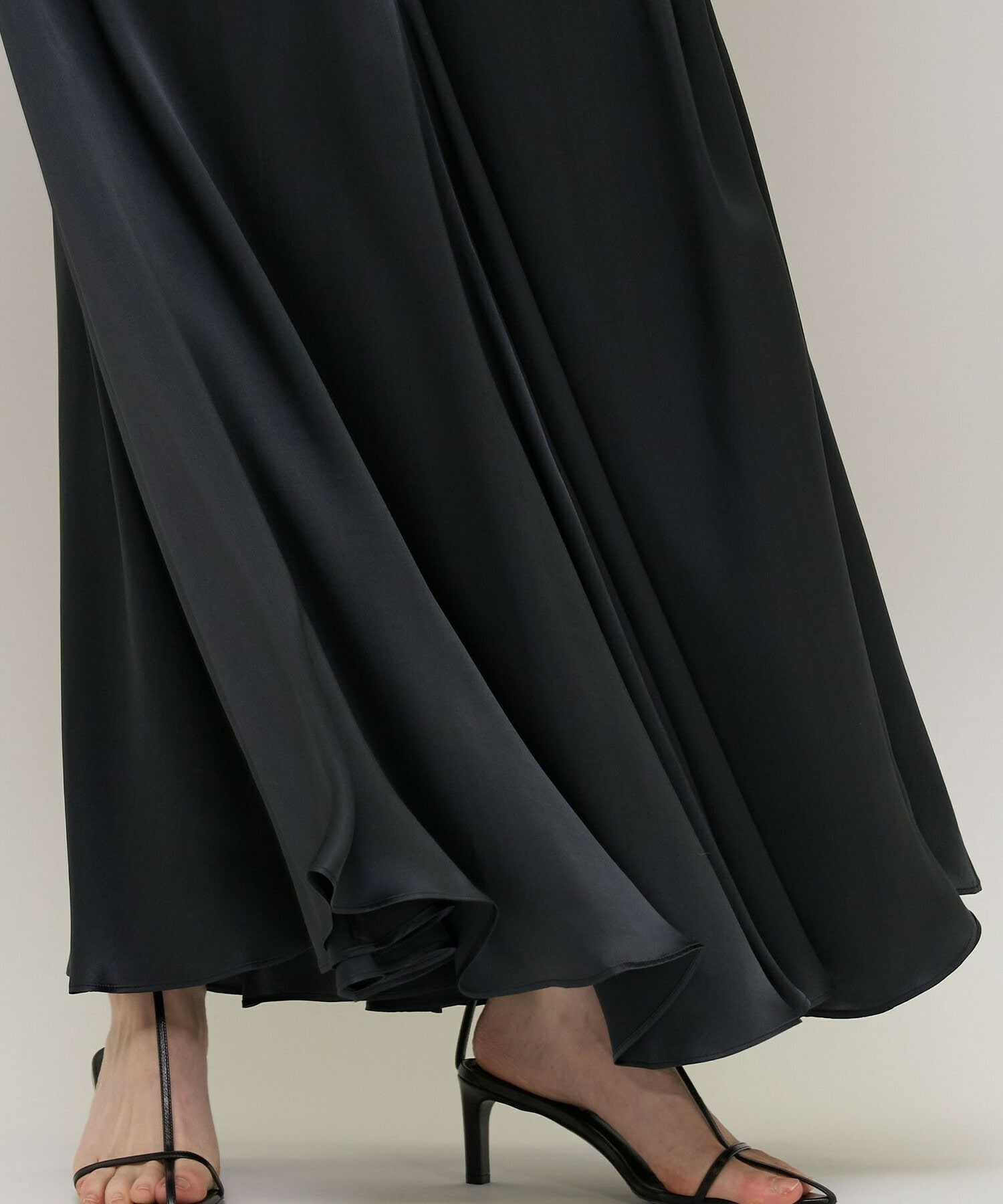 【unbilanc】ジョーダンフレアスカート 詳細画像 チャコールグレー 13