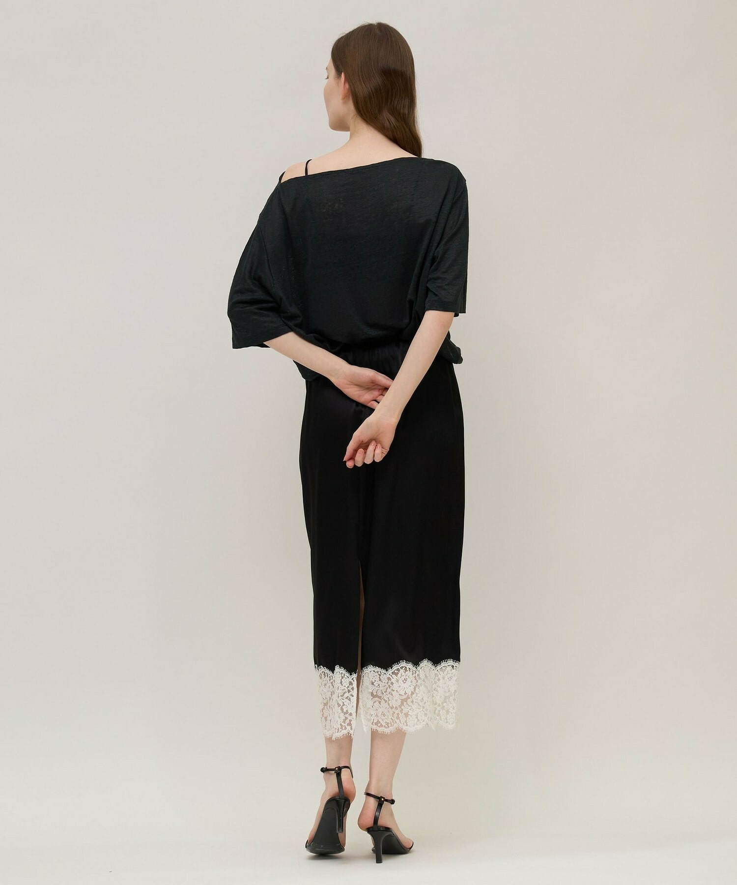 【unbilanc】ストークランジェリースカート 詳細画像 ブラック&times;ホワイト 5