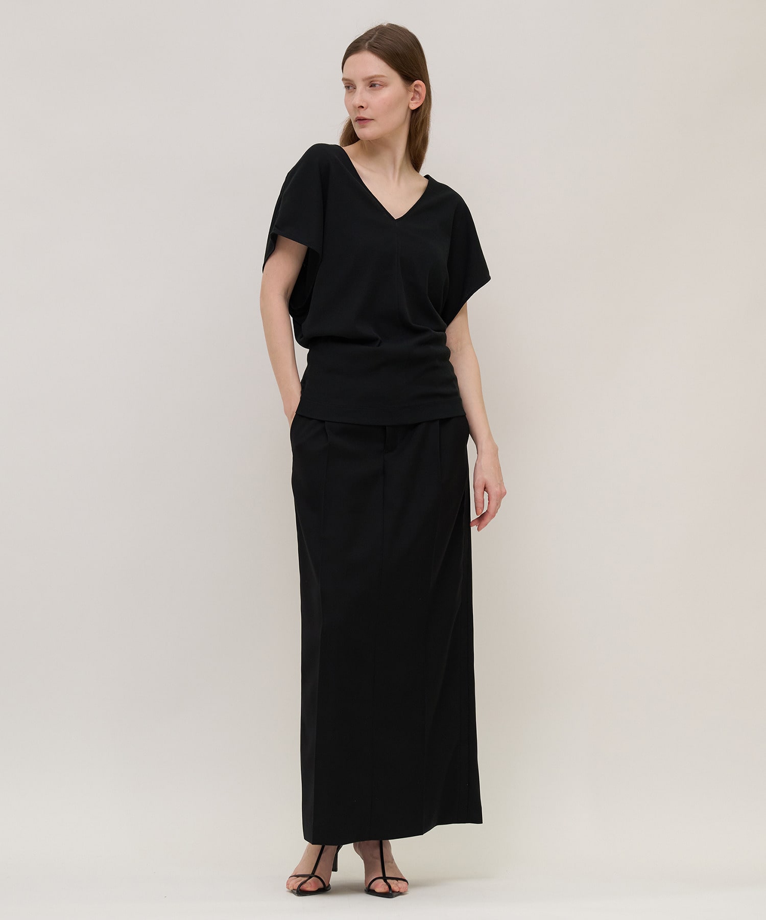 【unbilanc】タレルトップス 詳細画像 ブラック 3