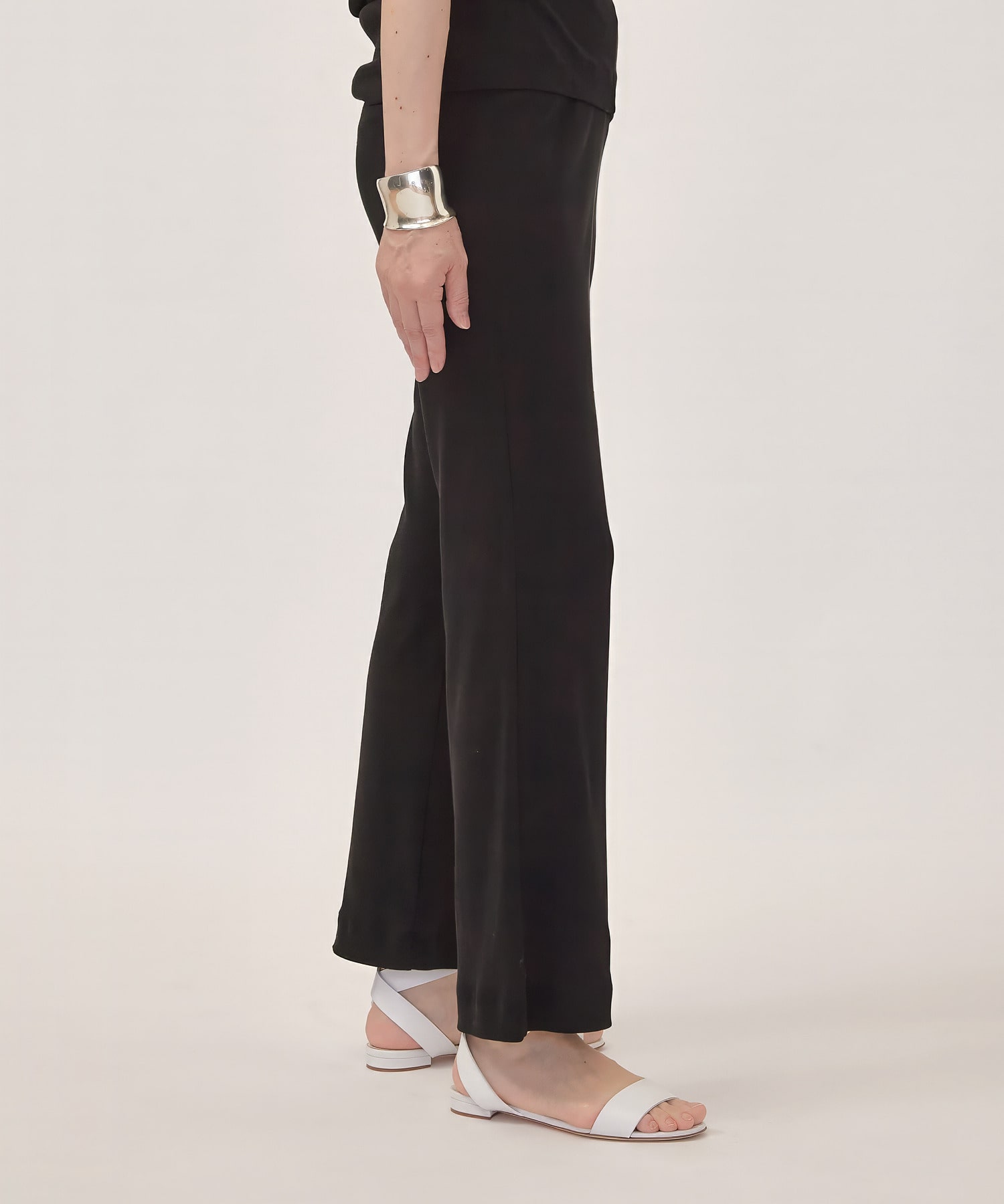 【unbilanc】タレルパンツ 詳細画像 ブラック 1