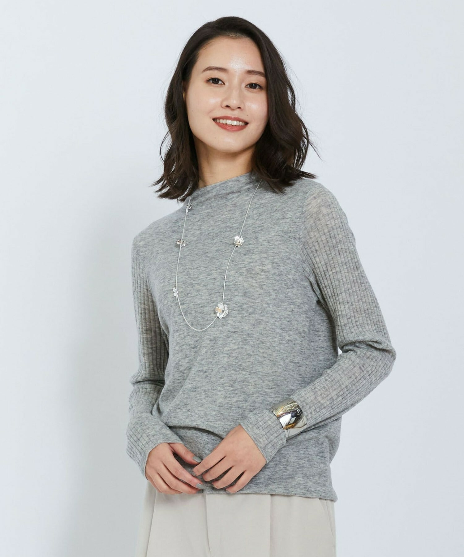 【L'EQUIPE】ハイゲージカシミヤ混ニットプルオーバー 詳細画像 ライトグレー 1