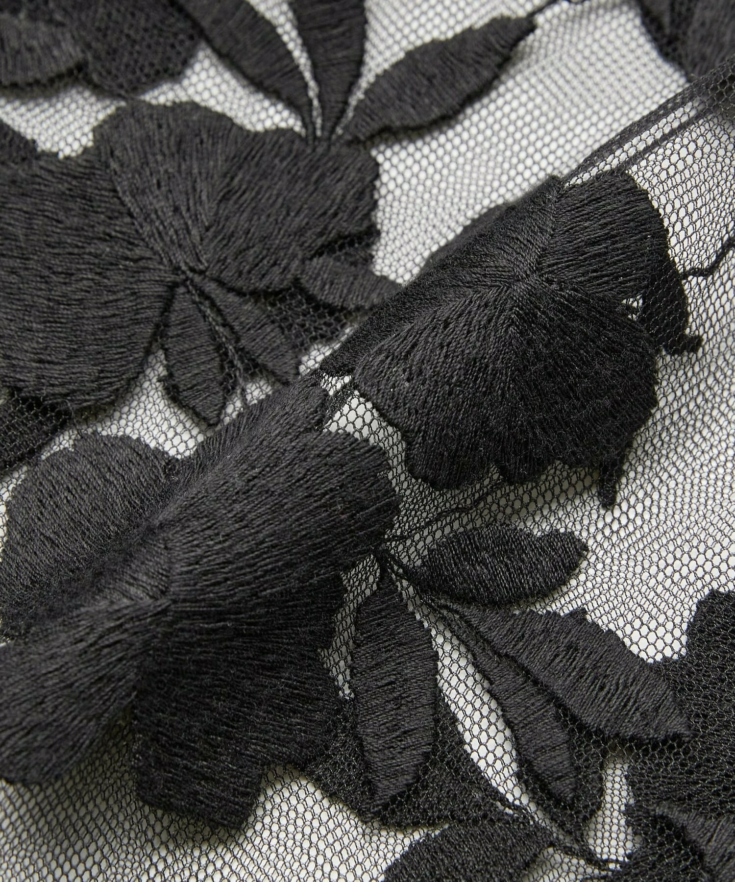 【COUTURIER】フラワーエンブロイダリーチュールブブラウス 詳細画像 ブラック 12