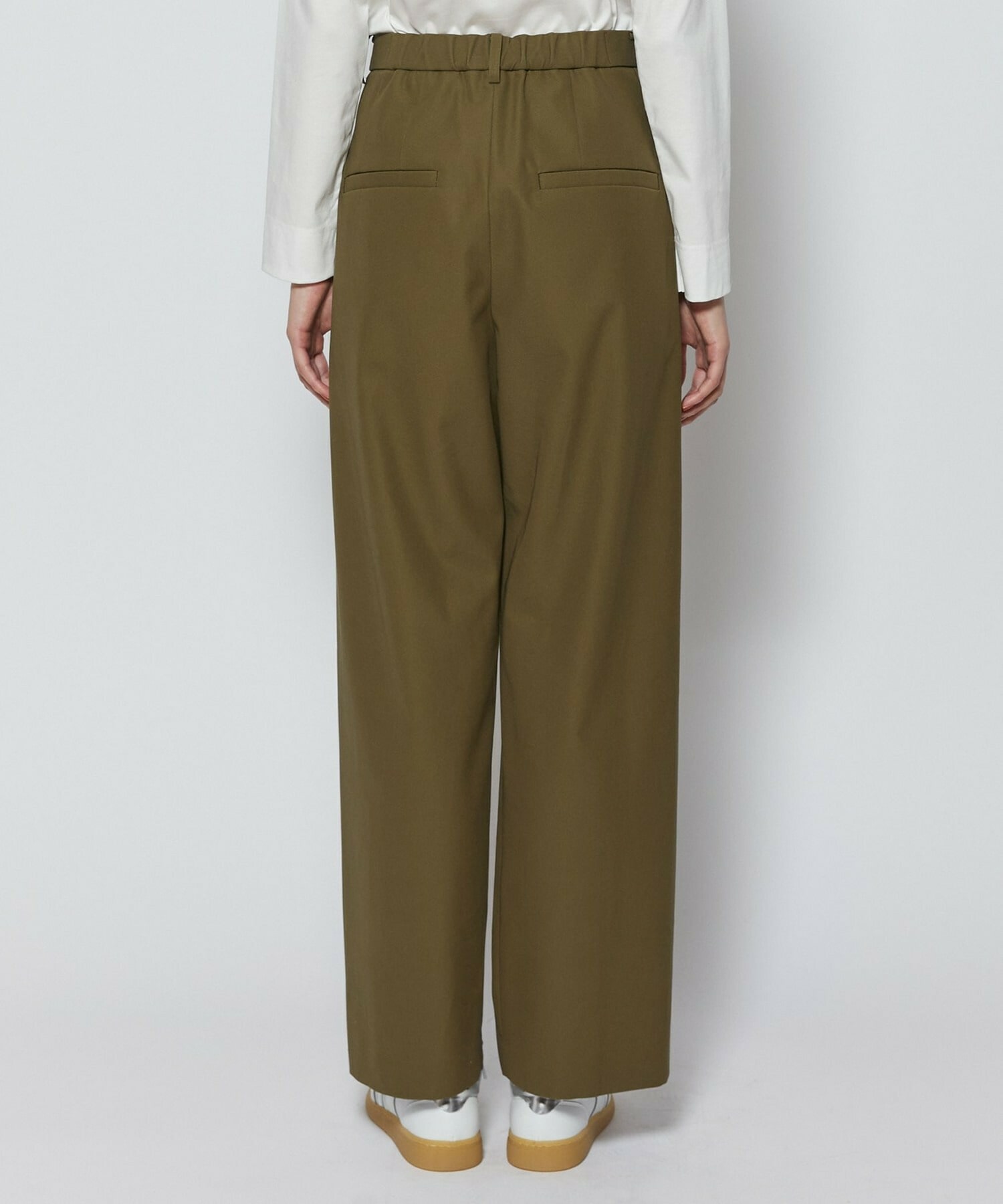 【L'EQUIPE】コンパクトオーガニックツイルテーパードパンツ 詳細画像 カーキ 16