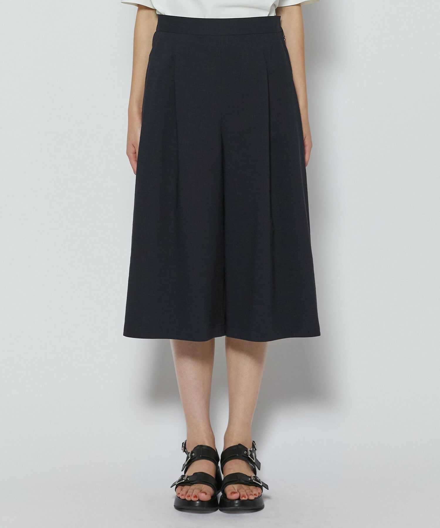 【L'EQUIPE】［eclat 2026年5月号掲載商品］クリスピーリネンストレッチキュロットパンツ 詳細画像 ネイビー 11