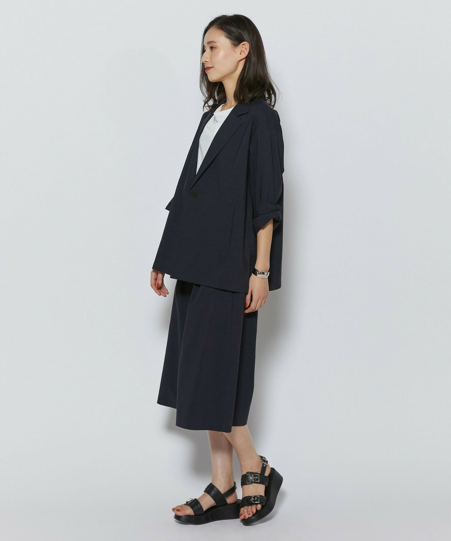 【L'EQUIPE】［eclat 2026年5月号掲載商品］クリスピーリネンストレッチキュロットパンツ 詳細画像 ネイビー 9