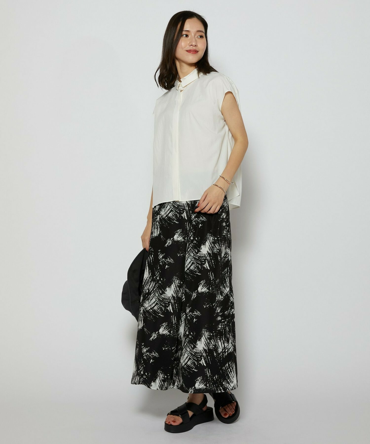 【L'EQUIPE】ブラッシュプリントスカート 詳細画像 ブラック系その他 12