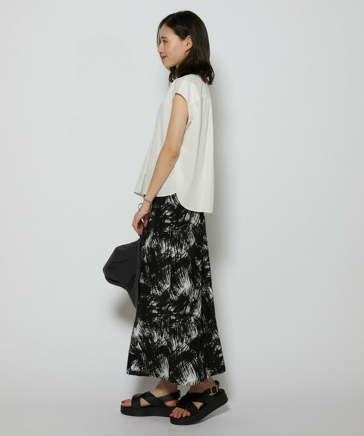 【L'EQUIPE】ブラッシュプリントスカート 詳細画像 ブラック系その他 13