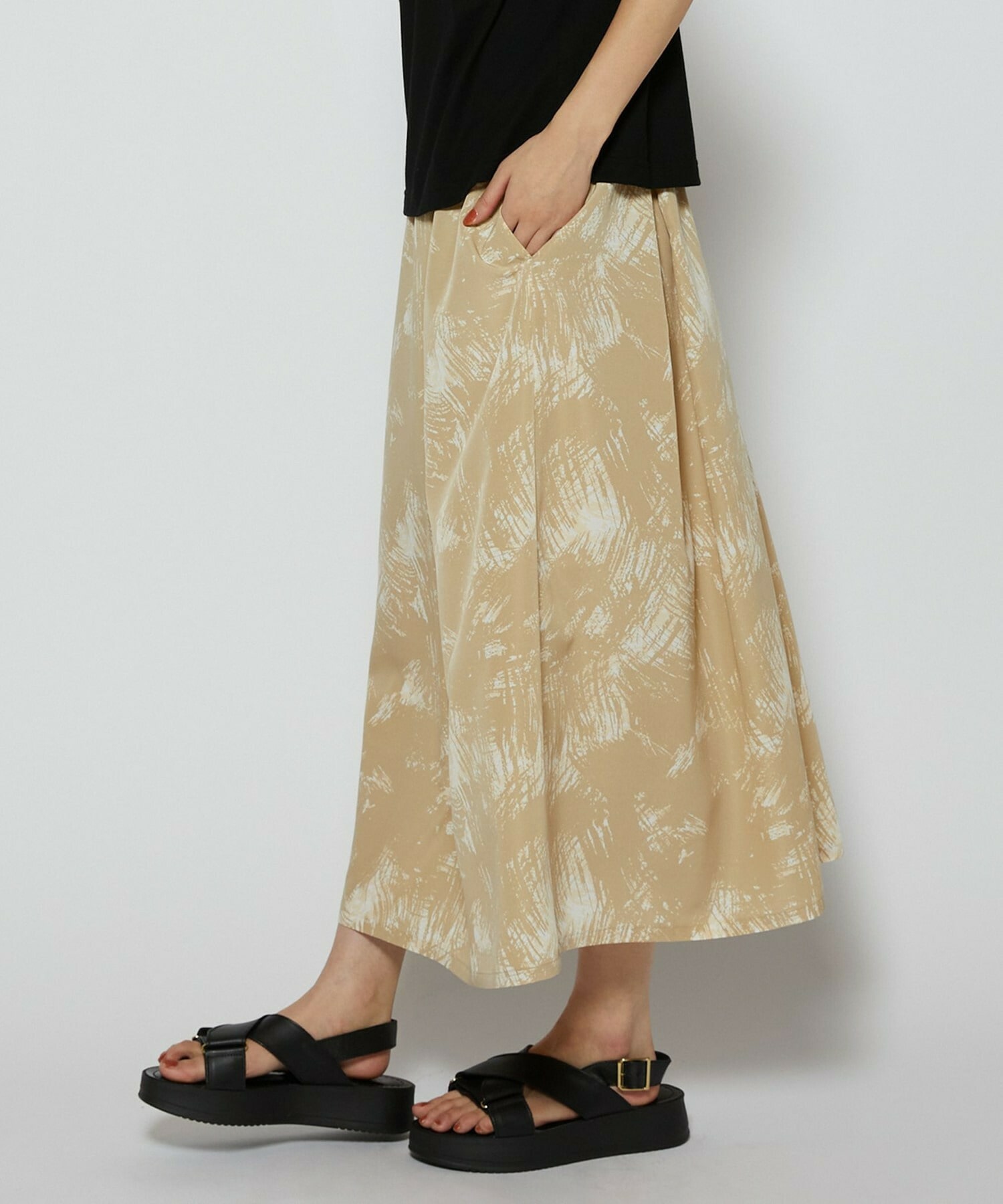 【L'EQUIPE】ブラッシュプリントスカート 詳細画像 ベージュ系その他 1