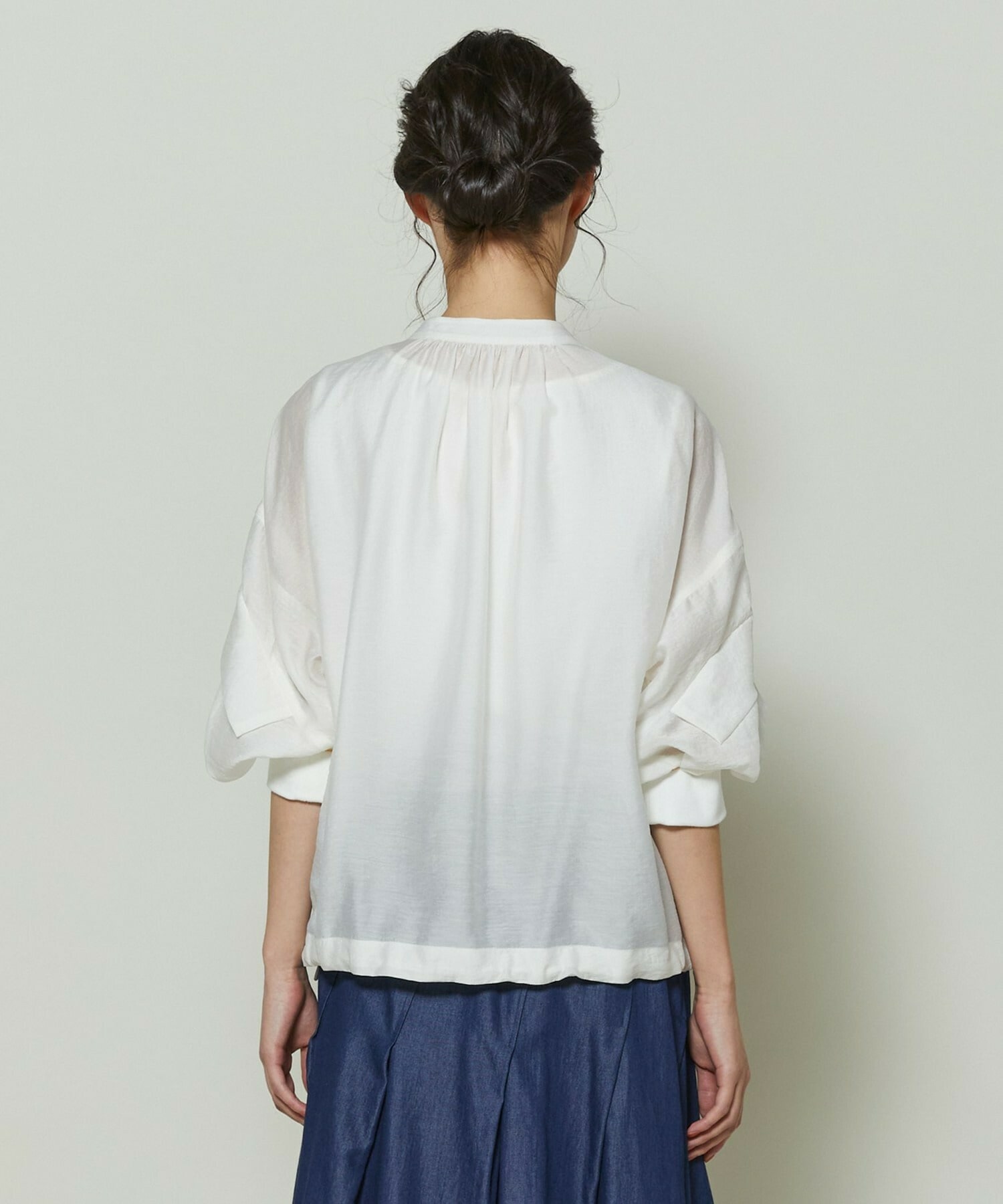 【GREEN】シルク混エアリー平織ブラウス 詳細画像 ネイビー 13