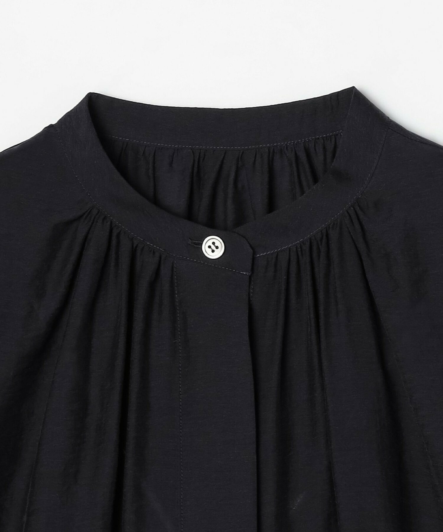 【GREEN】シルク混エアリー平織ブラウス 詳細画像 ネイビー 16