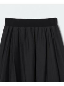 【GREEN】シルク混エアリー平織スカート 詳細画像 ネイビー 33
