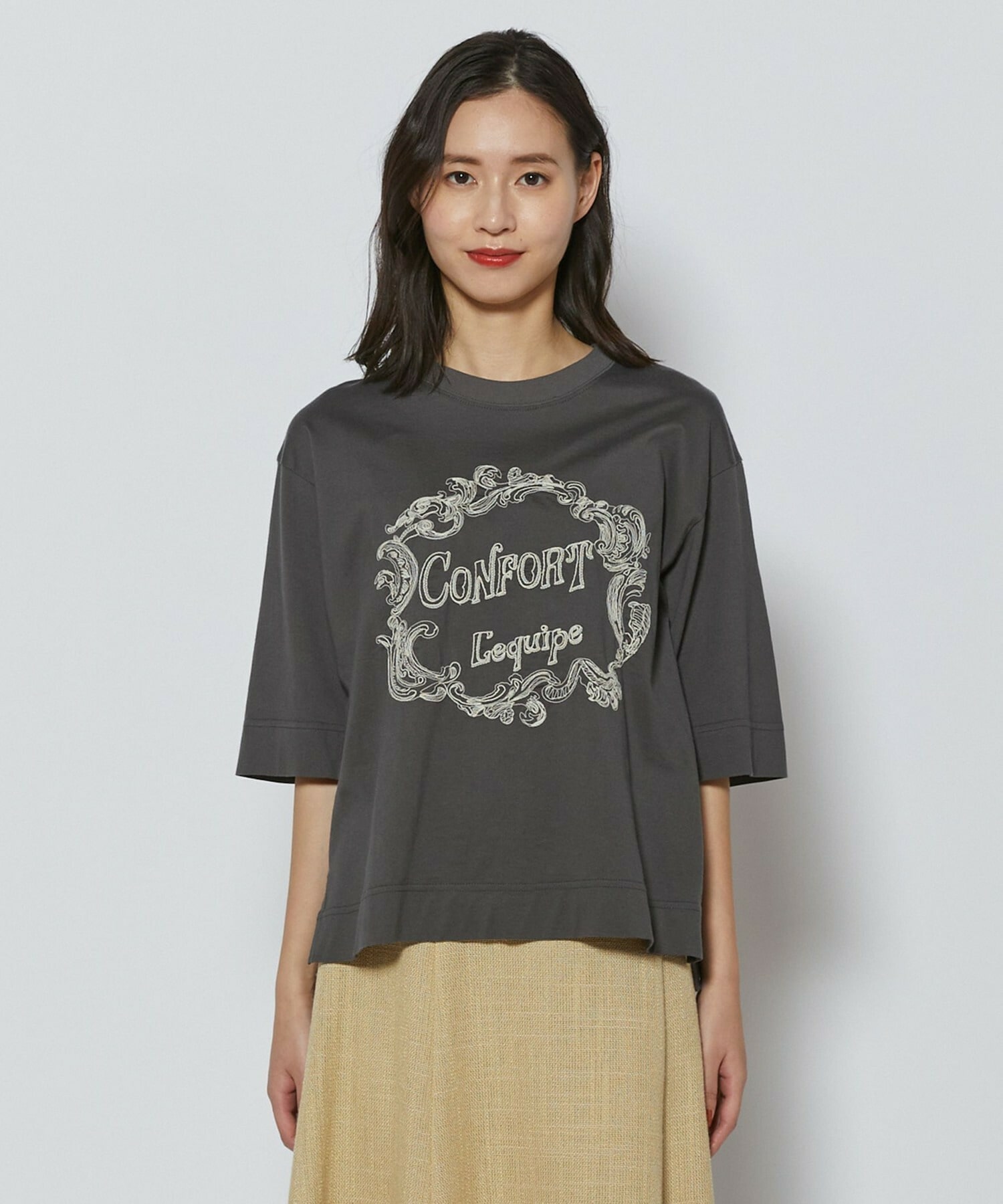 【L'EQUIPE】フレームロゴTシャツ 詳細画像 チャコール 22