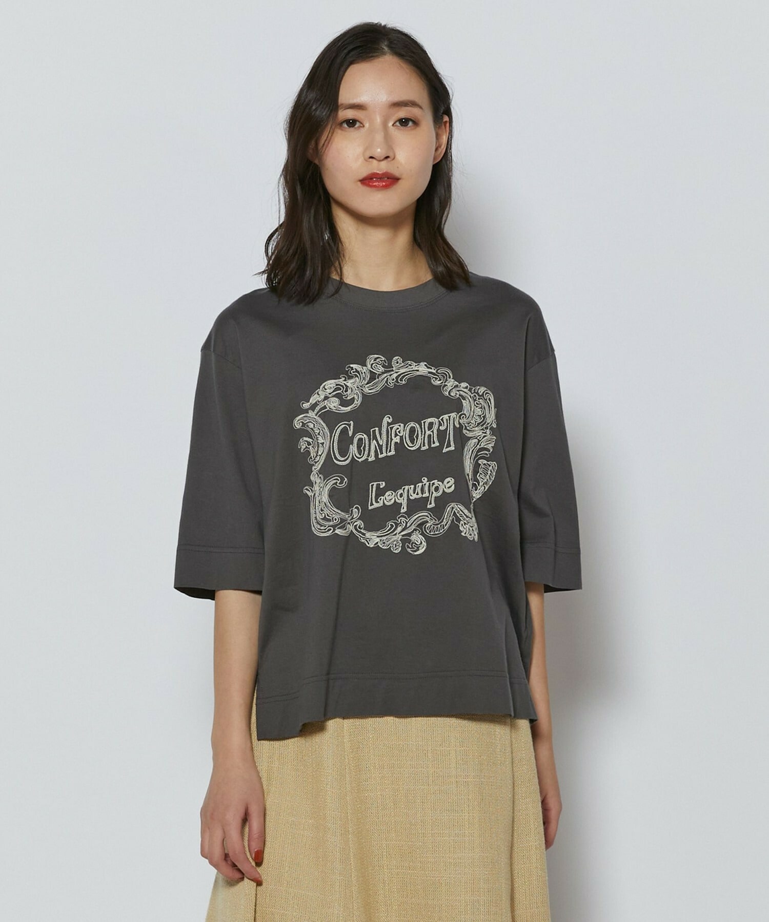 【L'EQUIPE】フレームロゴTシャツ 詳細画像 チャコール 1
