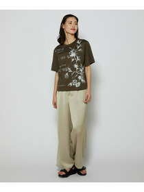 【L'EQUIPE】60/2シルケット天竺フラワーロゴプリントTシャツ 詳細画像 カーキ 2