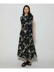 【L'EQUIPE】ブラッシュプリント天竺カットソー 詳細画像 ブラック系その他 1