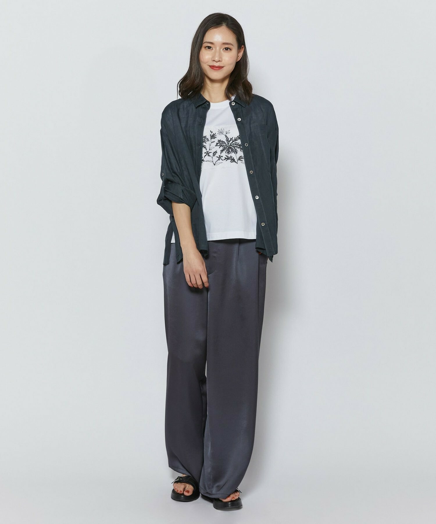 【L'EQUIPE】オーガンジー刺繍Tシャツ 詳細画像 ブラック 14