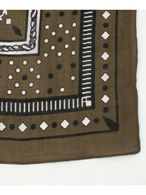 【L'EQUIPE】［eclat 2026年5月号掲載商品］manipuri カラー別注ストール 詳細画像 カーキ 16