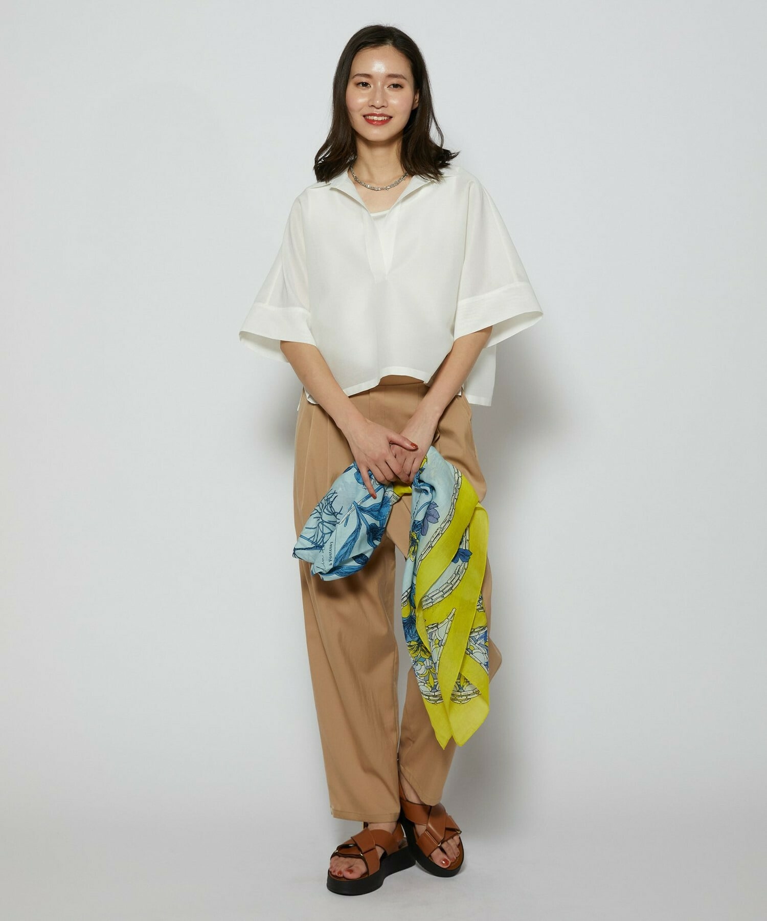 【L'EQUIPE】［eclat 2026年5月号掲載商品］manipuri カラー別注ストール 詳細画像 カーキ 6