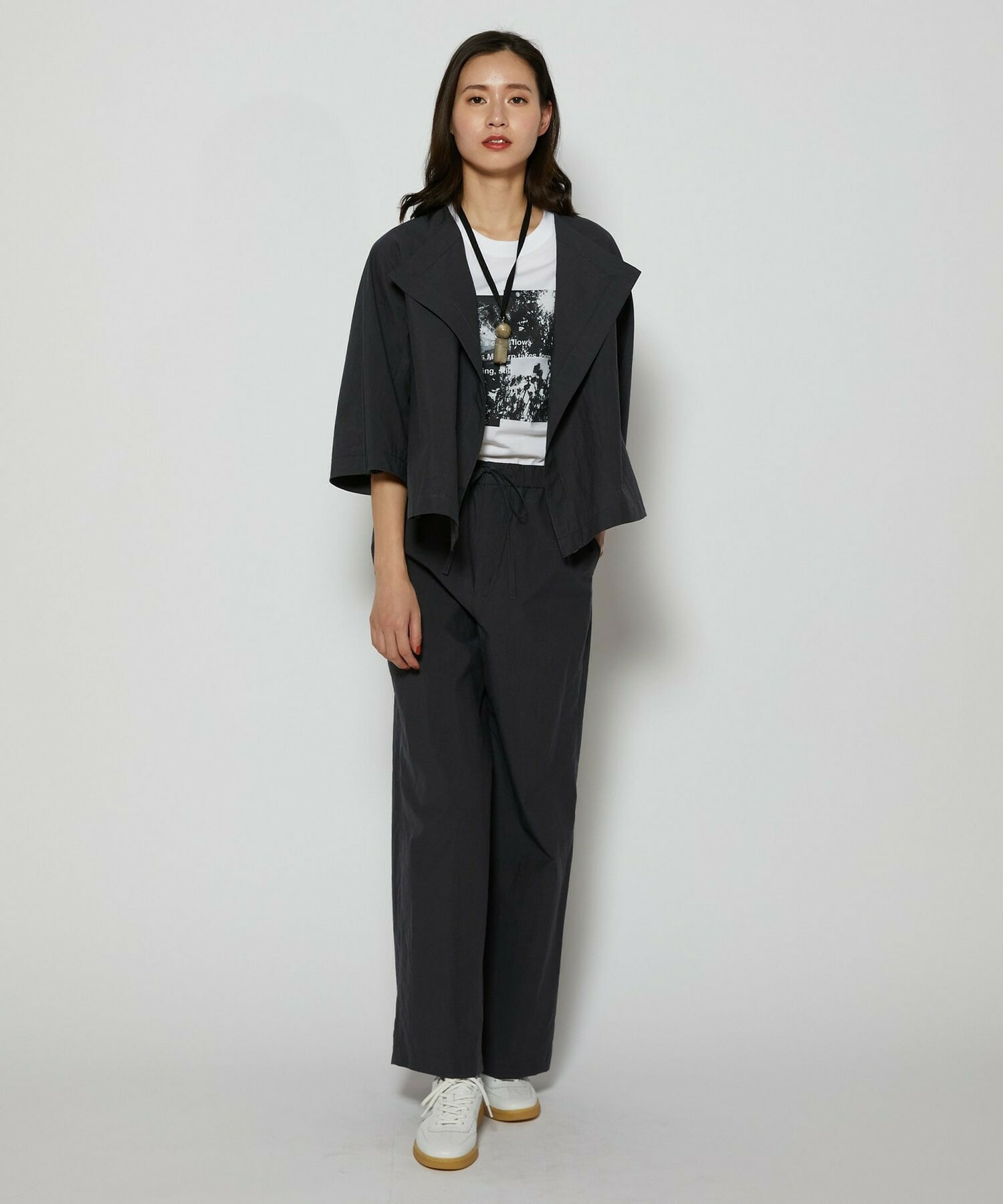 【L'EQUIPE】［eclat 2026年5月号掲載商品］mjus&times;L&rsquo;EQUIPEコラボスニーカー 詳細画像 ベージュ 11