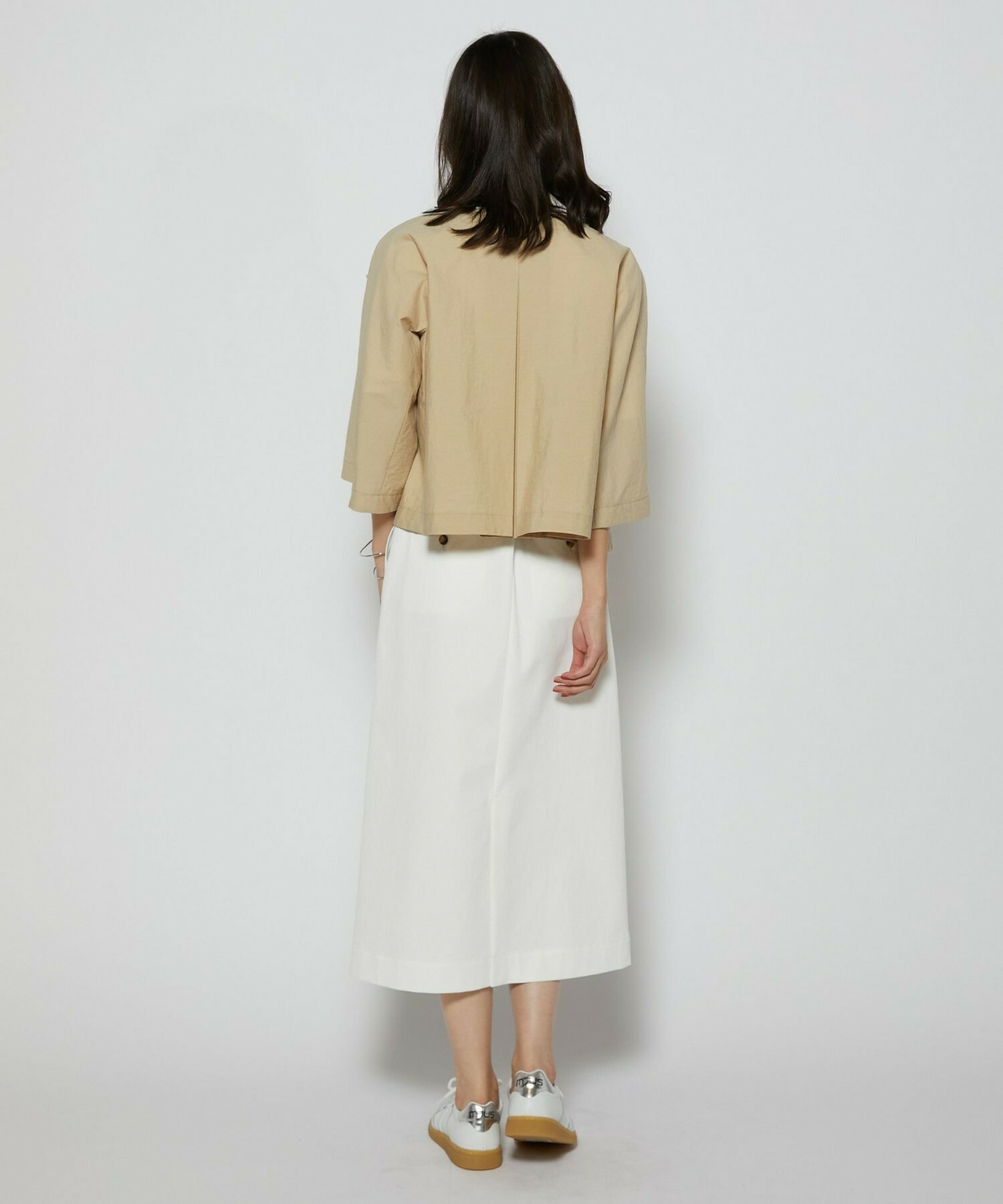 【L'EQUIPE】［eclat 2026年5月号掲載商品］mjus&times;L&rsquo;EQUIPEコラボスニーカー 詳細画像 ベージュ 16