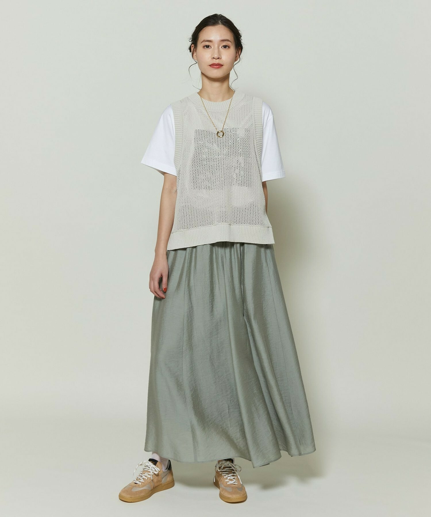 【L'EQUIPE】［eclat 2026年5月号掲載商品］mjus&times;L&rsquo;EQUIPEコラボスニーカー 詳細画像 ベージュ 19